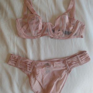 NWT Victoria's Secret Set (32C + Med. Underwear)